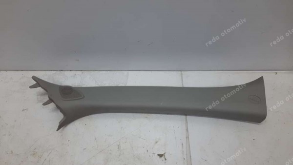 Toyota Yaris Hybrid Ön Sol Üst Trim 62212-K0030 CP (EA-110)