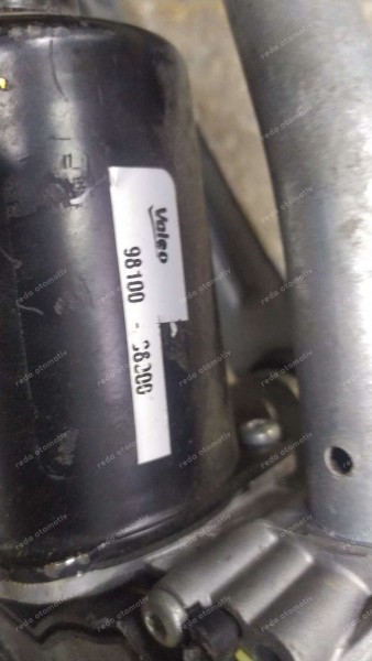 Hyundai İ20 Ön Cam Silecek Motoru / Mekanizması 98100-GB000 SP (EG110)