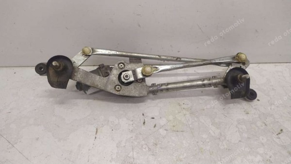 Hyundai İ20 Ön Cam Silecek Motoru / Mekanizması 98110-C7900 SP (EG110)