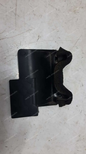 Toyota Yaris Croos Ön Sol Hava Yönlendirme Plastiği 16695-K0020 CP (EA-110)