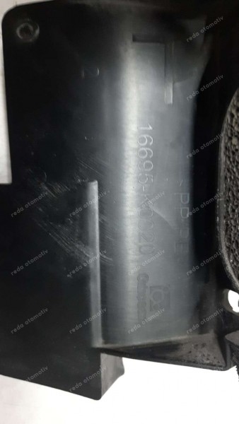 Toyota Yaris Croos Ön Sol Hava Yönlendirme Plastiği 16695-K0020 CP (EA-110)