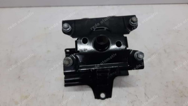 Toyota Yaris Croos Ön Tampon Panel Sağ Bağlantı Braketi Saç 57013-K2010 CP (EB-110)