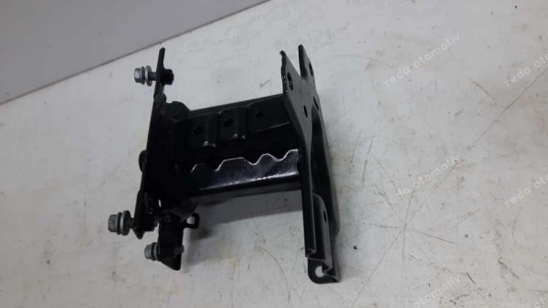 Toyota Yaris Croos Ön Tampon Panel Sağ Bağlantı Braketi Saç 57013-K2010 CP (EB-110)