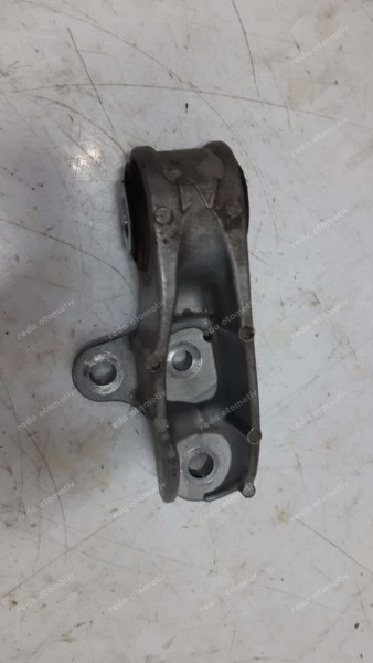 Toyota Yaris Croos Braket CP (AA-121)