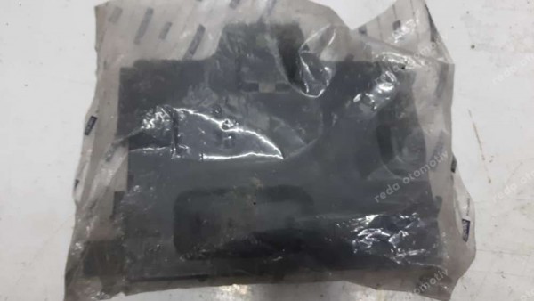 Hyundai Sonata Akü Alt Sacı 37150-3C000 YP (