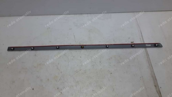 Hyundai Sonata Sağ Ön Kapı Çıtası 87712-3K500 YP (