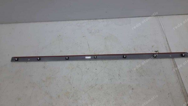 Hyundai Sonata Sağ Ön Kapı Çıtası 87712-3K500 YP (