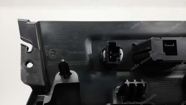 Renault Megane4 Orta Konsol Kolçak Komple 969104571R CP (KB-130)