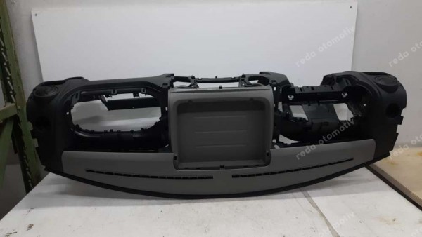 Renault Master 3 Torpido Göğüs Orjinal Sıfır 681000035R YP (AB-130)