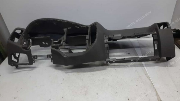 Hyundai H100 Torpido Göğüs Orjinal 84710-4F000 84711-4F000 CP (AC-130)