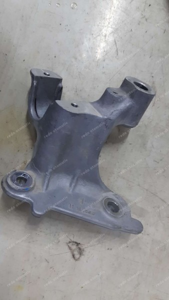 Renault Megane 4 Ön Beşik Darbe Emici Sol 548512672R CP (AA-121)