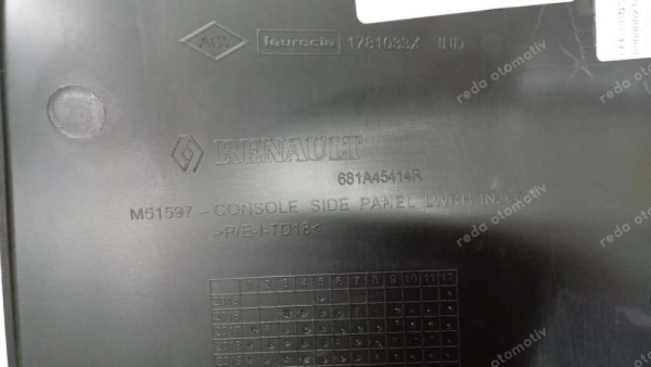 Renault Megane 4 Konsol Suportu Sağ 681A45414R CP (BH-110)