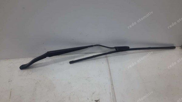 Renault Megane 4 Sol Silecek Kolu 288817396R CP (