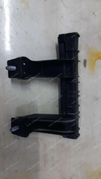 Renault Megane 4 Sağ Ön Cam Kılavuz Parçası 802204397R CP (BD-120)