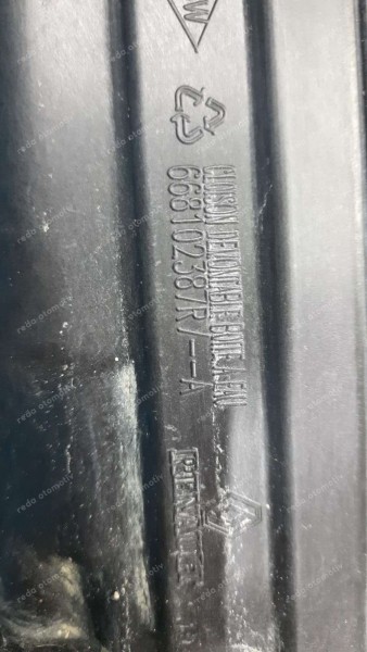 Renault Megane 4 Ön Cam Izgara Bakaliti 668102387R CP (GC-130)