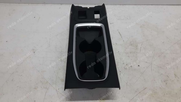 Opel Corsa F Orta Konsol 39181020 CP (KD-120)