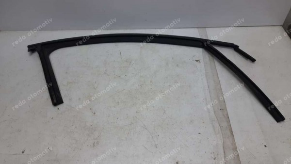 Renault Megane 4 Sağ Ön Kapı Cam Fitili 803300388R HP CP (KI-120)