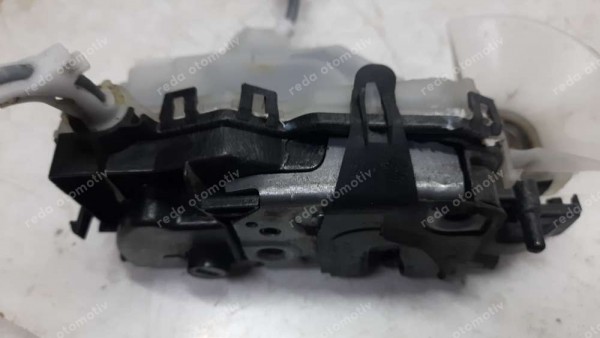 Opel Corsa F Sol Ön Kapı Kilidi 1A003672 CP (EE-125)