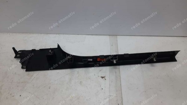 Renault Clio 5 Sağ Ön Basamak Trim 769517586R CP (EA-110)