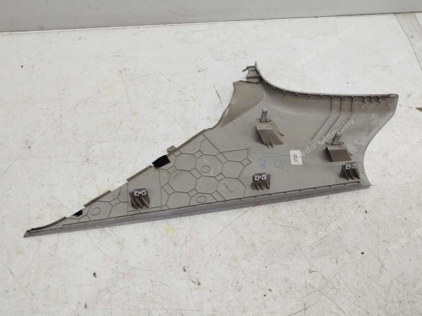 Volkswagen Jetta Sol Arka Direk İç Kaplaması Trimi 5C6867287 SP (DA110)