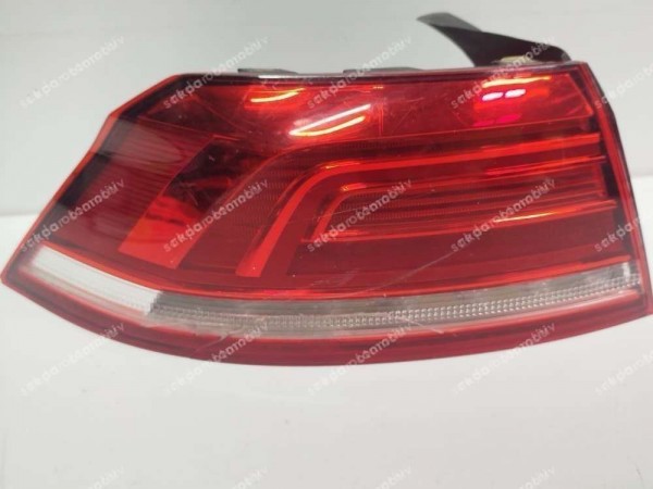 Volkswagen Passat B8 Sol Stop Lambası 3G5945311 CP HP (KAR1)