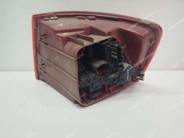 Volkswagen Jetta Sol Dış Stop Lambası Orj. 2010-2014 5C6945096 CP (KAR1)
