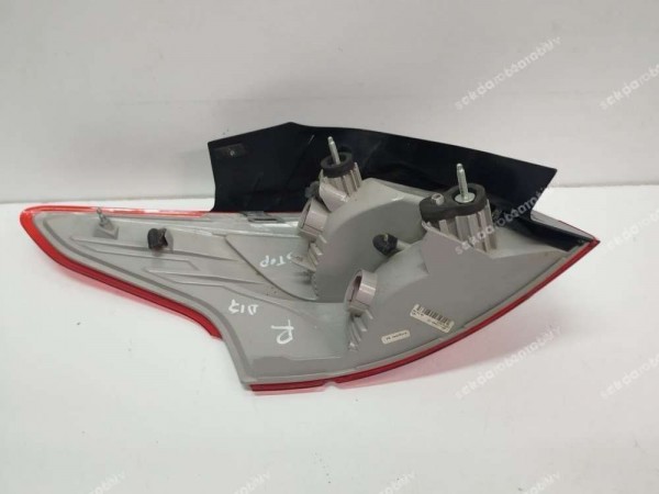 Ford Focus 3 HB Sağ Arka Stop Lambası Orj Amb BM51-13404-CE (KAR1)