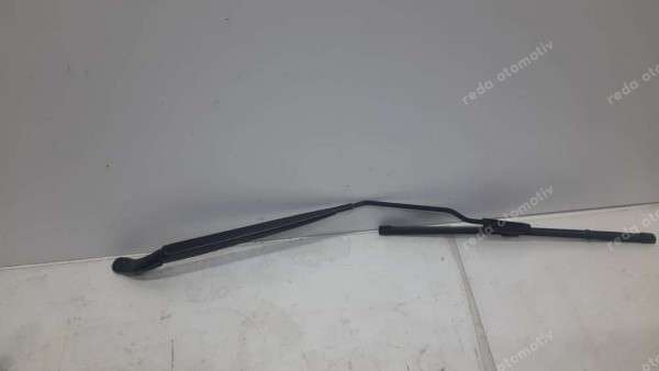 Renault Megane 4 Sağ Silecek Kolu 288867525R SP (IF120)