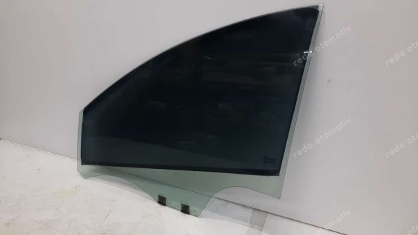 Renault Symbol Sol Ön Kapı Camı 803017707R 803011748R SP (LA130)