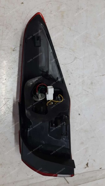 Kia Cerato Sol Stop Lambası 92402-A HP CP (KAR2)