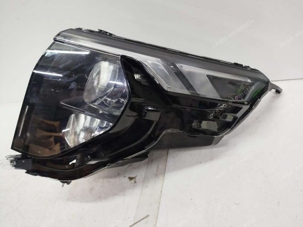 Ford Courier Sol Far Led R2X6-13E015-AE (beyin üzerinde) (GC120)