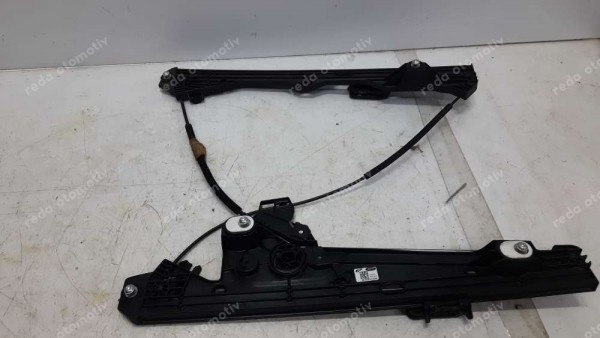 Ford Courier Sağ Cam Krikosu R2X6-V23200 BB Amb. YP (DE-110)