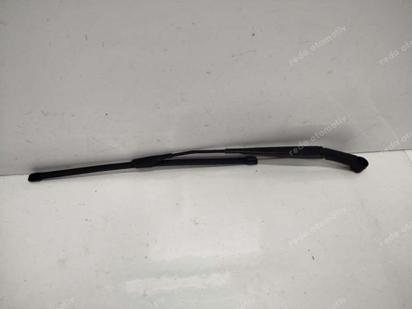 Hyundai İ20 Bayon Sol Ön Silecek Kolu 98310-Q0000 98311-Q0000 SP YP (IF120)