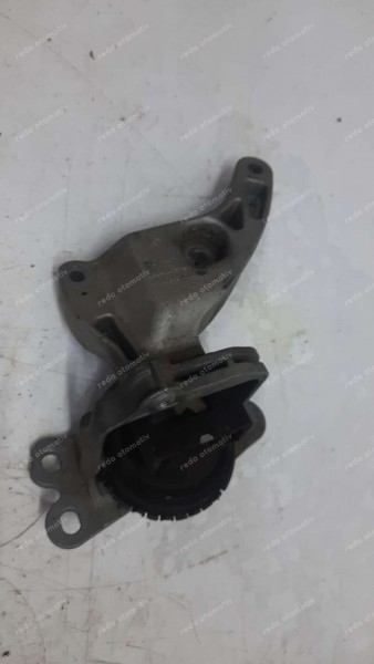 Renault Trafic Motor Takozu 112328493R CP (AA-110)