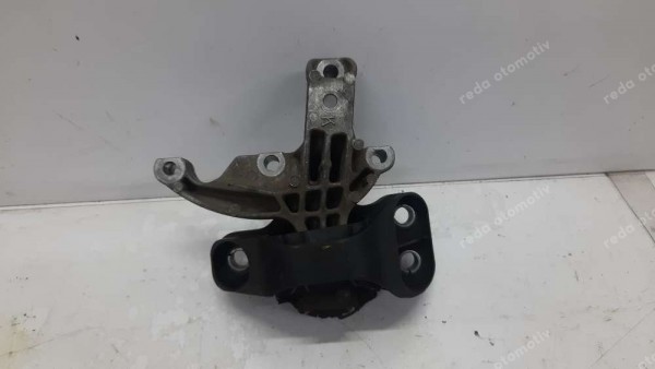 Renault Expres 1.5 DCİ Motor Takozu Sağ  112520940R CP (AA-110)