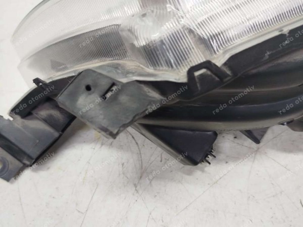 Toyota Hılux Sol Ön Far 81170-0K370 [Ayak Hasarlı] YP YS HP (GC120)