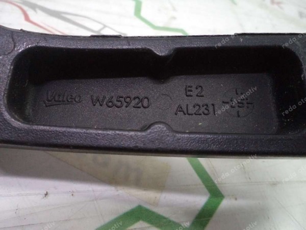Hyundai İ20 Sol Ön Silecek kolu ve Süpürgesi Orj W65920 CP (IF120)