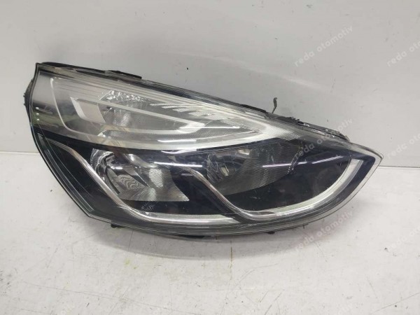 Renault Clio 4 Sağ Ön Far 260103317R CP HP (GC120)