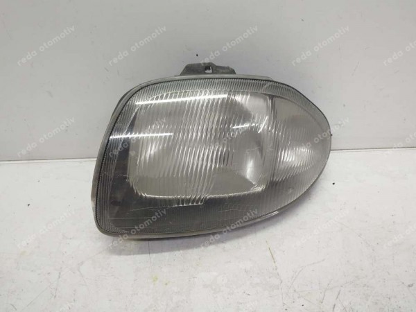 Renault Clio 2 Symbol Sol Ön Far 260603338R [Ayak Hasarlı] YS HP (GD120)