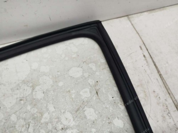 Hyundai Tucson Sağ Arka Kapı Cam Fitili 83540-N7000 SP (DD112)