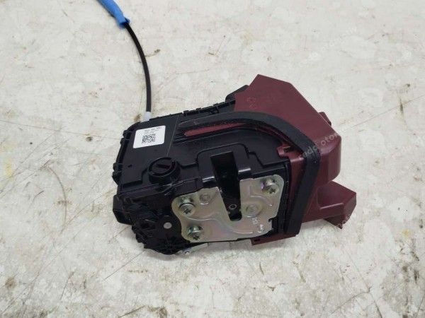 Hyundai Tucson Sağ Arka Kapı Kilidi 81420-N7000 SP (FC122)