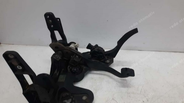 Opel Astra J Gaz, Fren, Debriyaj Pedalı Komple 1.3/1.4/1.6/1.8 13354331 CP (AC-110)