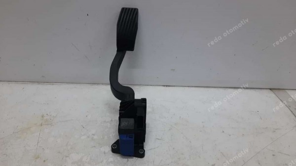 Opel Corsa D Gaz Pedalı Manuel Vites Orjinal 13305804 CP (AC-110)