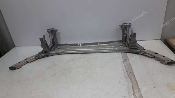 Mercedes-Benz Yeni Ön Montaj Paneli C-Serisi A2056203201 YP (FA-110)