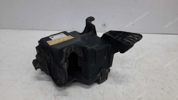 Opel Corsa Combo Sigorta Kutusu 13140089 13140091 YP (BA-110)