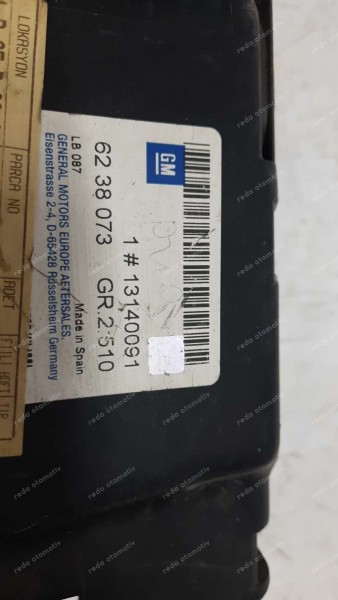 Opel Corsa Combo Sigorta Kutusu 13140089 13140091 YP (BA-110)