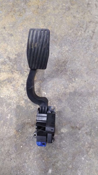 Opel Corsa D Gaz Pedalı Otomatik Şanzuman GM 848039-13305806 CP (AC-110)
