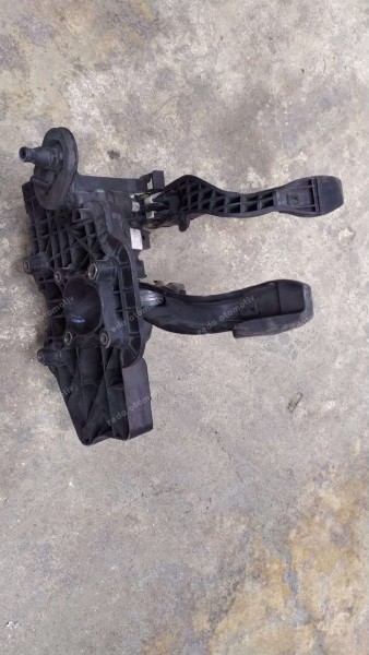 Opel Corsa D Fren/Debriyaj Pedalı 55703354 CP (AC-110)