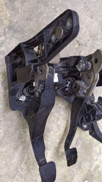 Opel Astra J Pedal Takımı 13252702 13252174 CP (AC-110)