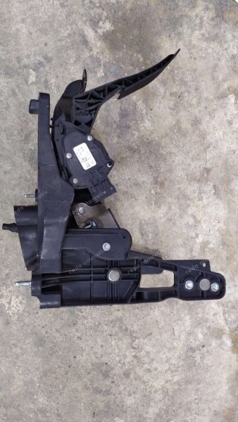 Opel Astra J Pedal Takımı 13252702 13252174 CP (AC-110)